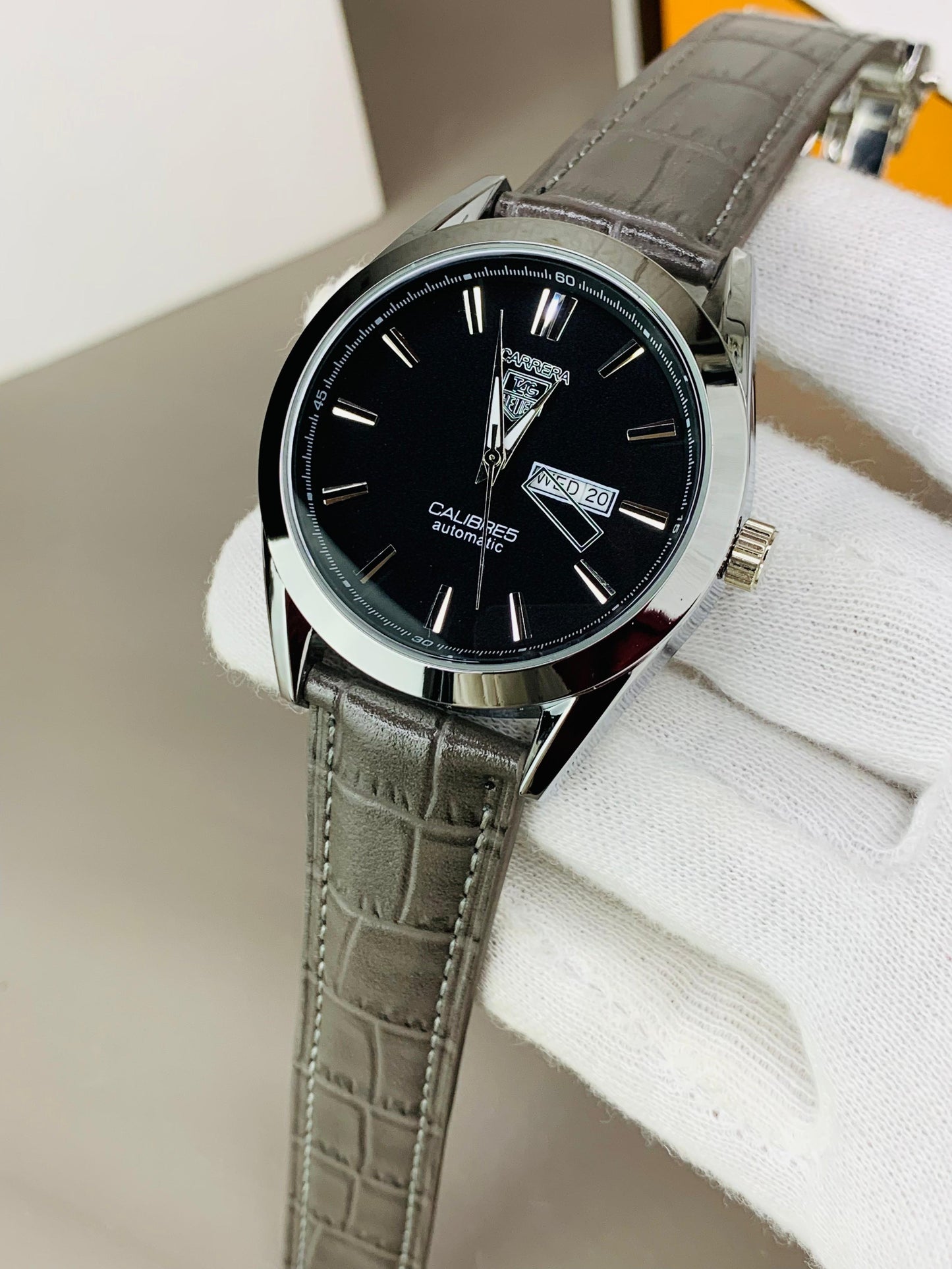 TAG HEUER - Caliber 5